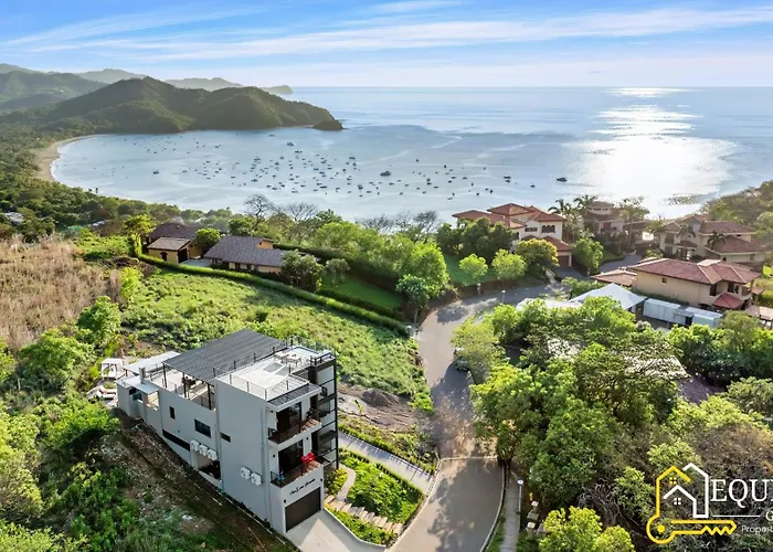 Villa Casa Luna Amarillo - Your Pacific Escape!