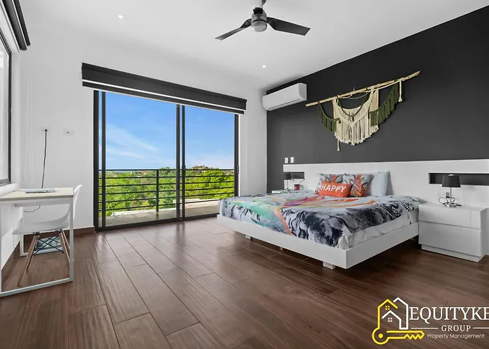 Villa Casa Luna Amarillo - Your Pacific Escape!
