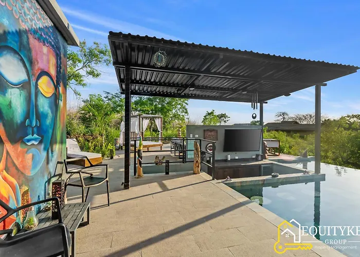 Villa Casa Luna Amarillo - Your Pacific Escape! *
